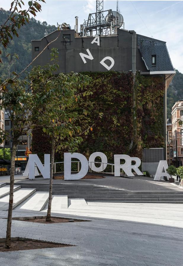 Hotel Starc By Pierre & Vacances Premium Andorra la Vella Exterior foto
