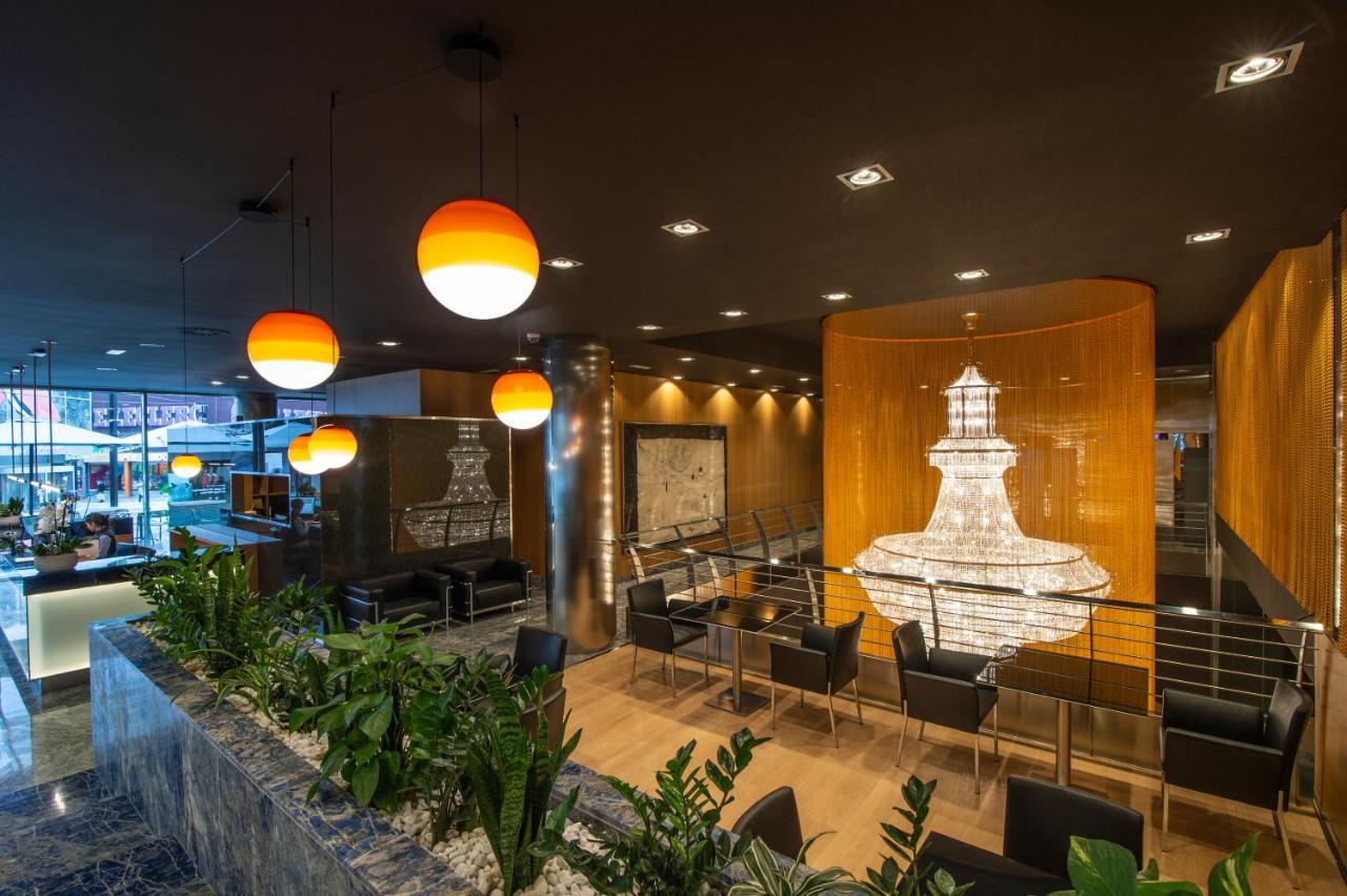 Hotel Starc By Pierre & Vacances Premium Andorra la Vella Exterior foto
