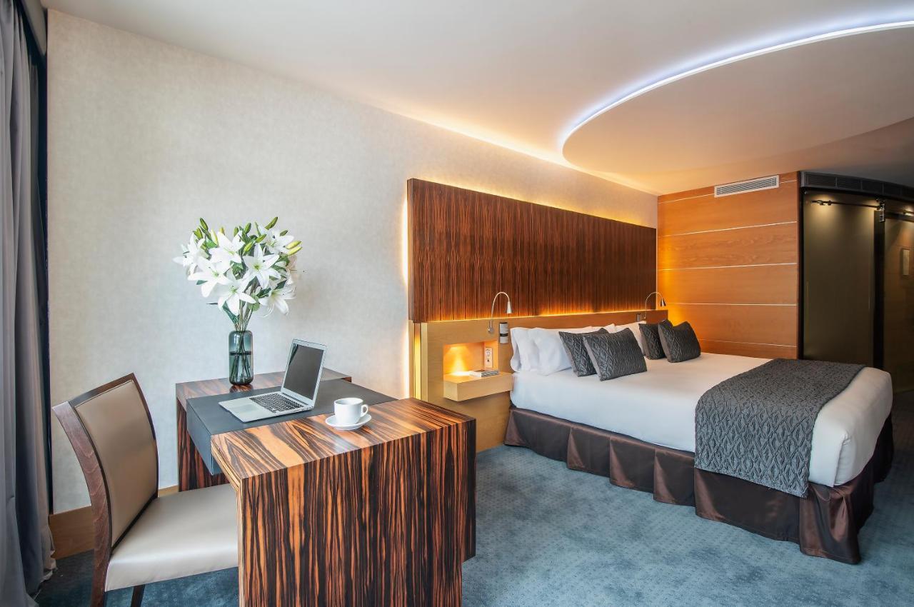 Hotel Starc By Pierre & Vacances Premium Andorra la Vella Exterior foto